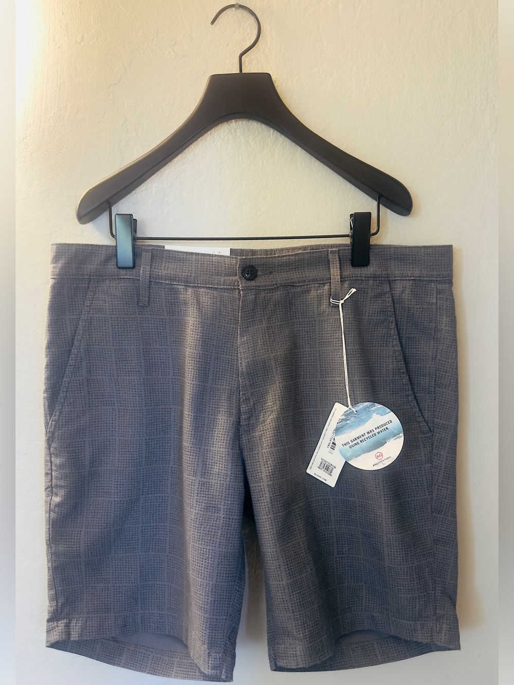 AG Adriano Goldschmied “Wanderer” Slim Trouser Shorts Gray Dot Print 34W *NWT